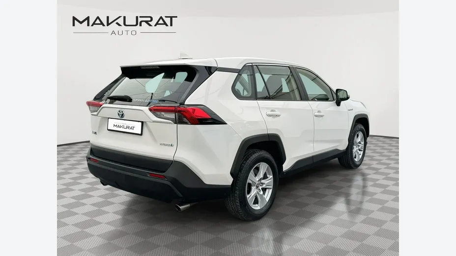 TOYOTA RAV4 -