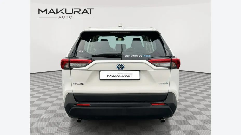 TOYOTA RAV4 -