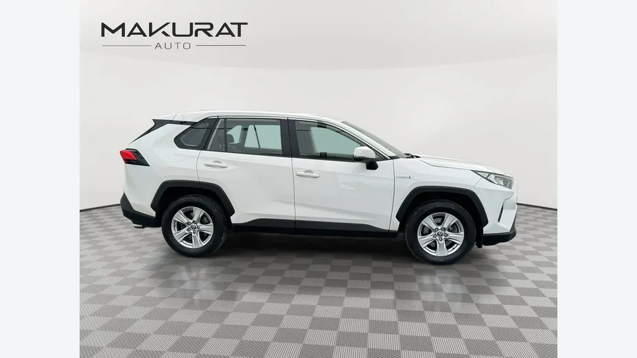TOYOTA RAV4 -