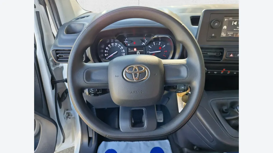 TOYOTA Proace City Verso -