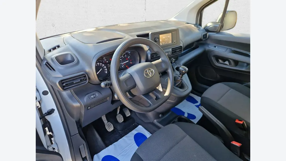 TOYOTA Proace City Verso -