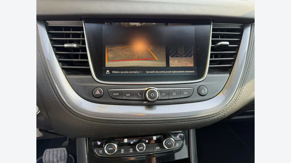 OPEL Grandland X -