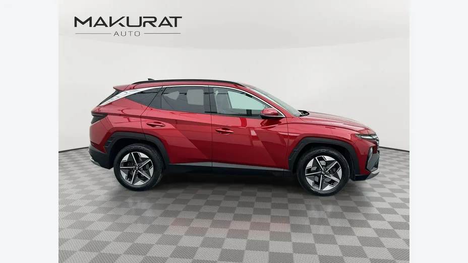 HYUNDAI Tucson -