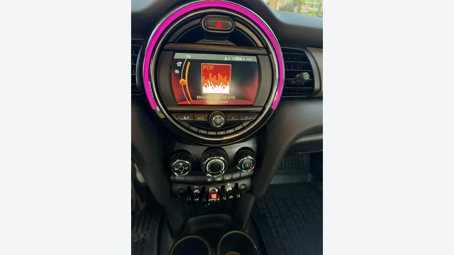 MINI Cooper -