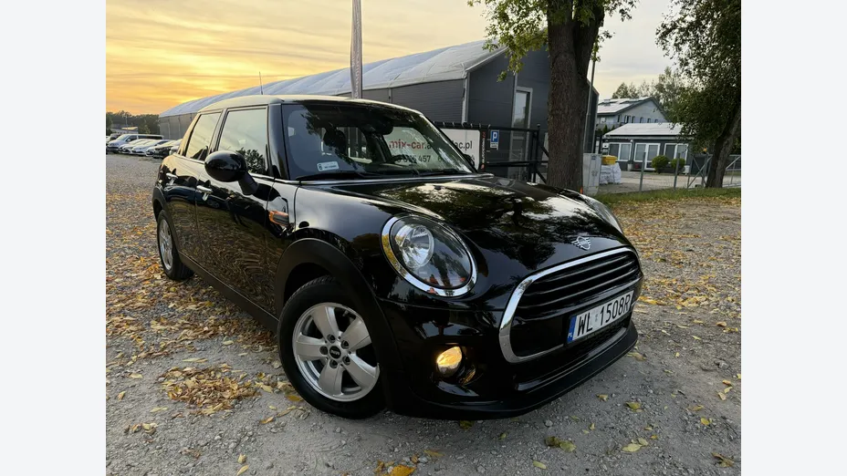 MINI Cooper -