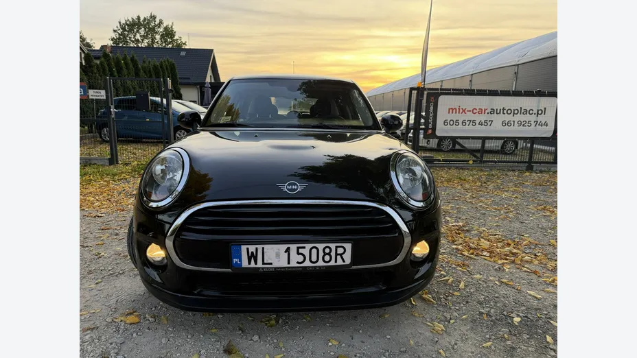 MINI Cooper -