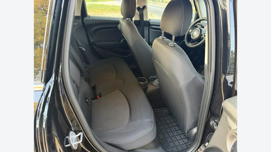 MINI Cooper -