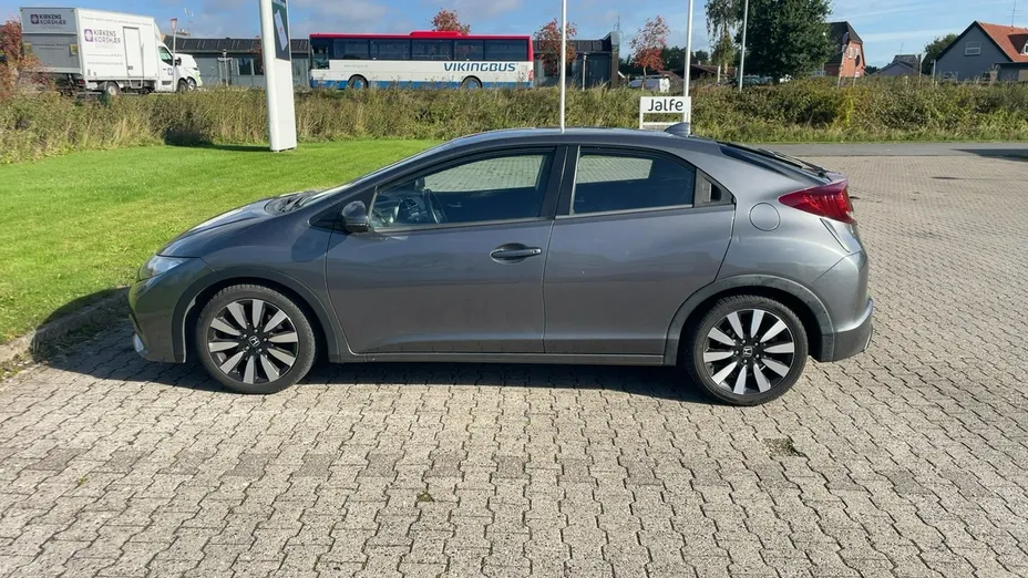 HONDA Civic -