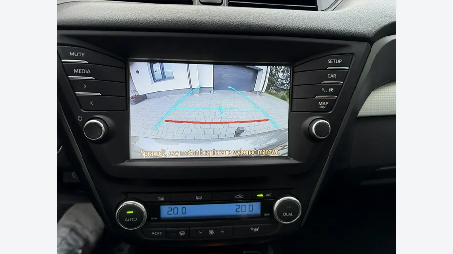 TOYOTA Avensis -