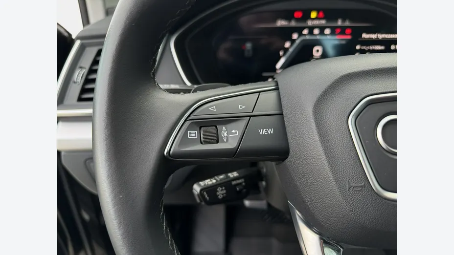 AUDI Q5 -
