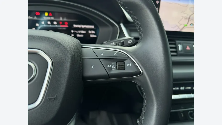 AUDI Q5 -