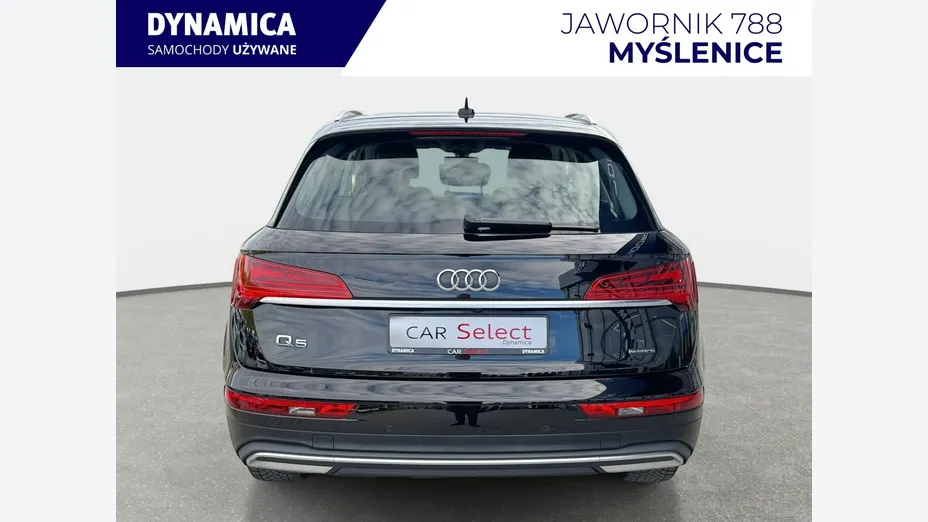 AUDI Q5 -
