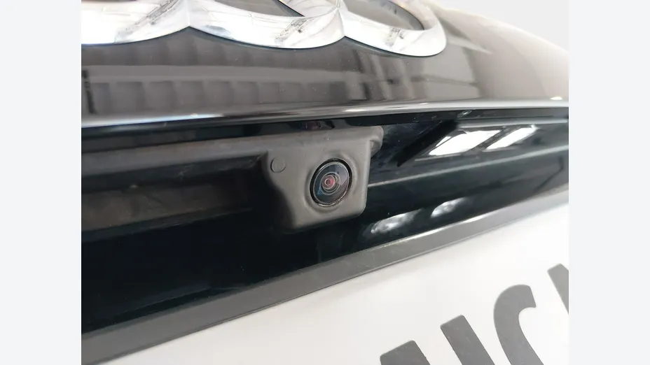 AUDI Q3 -