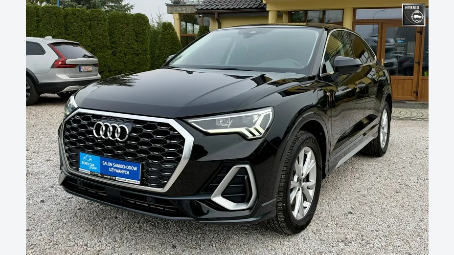 AUDI Q3 Sportback -