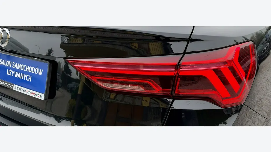 AUDI Q3 Sportback -