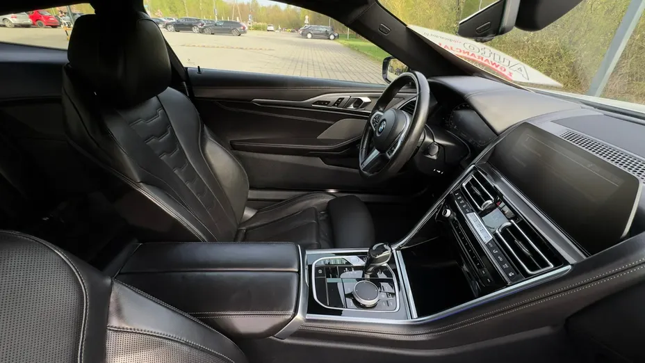 BMW Seria 8 -