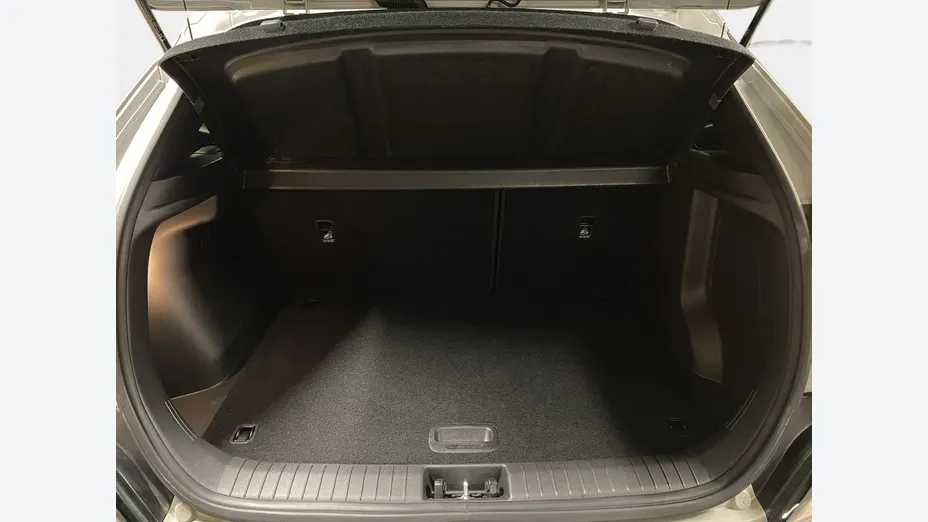 HYUNDAI Kona -