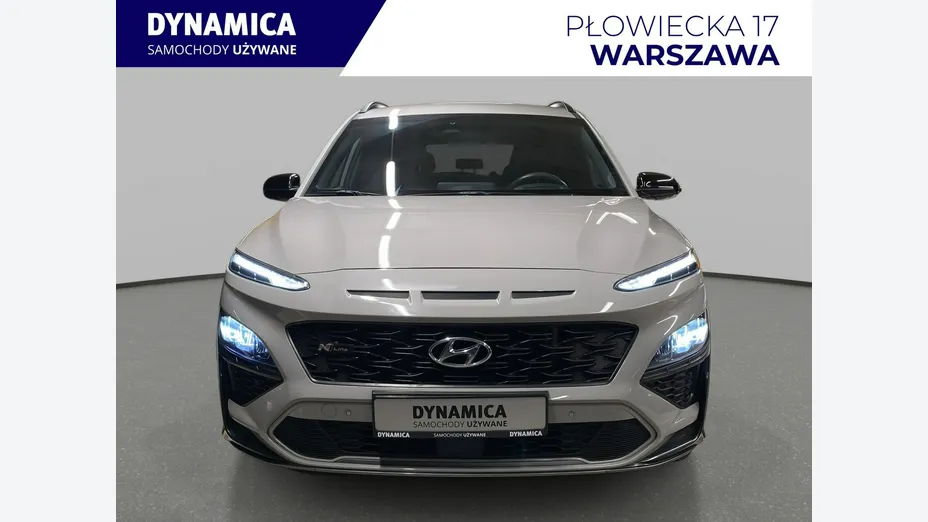 HYUNDAI Kona -