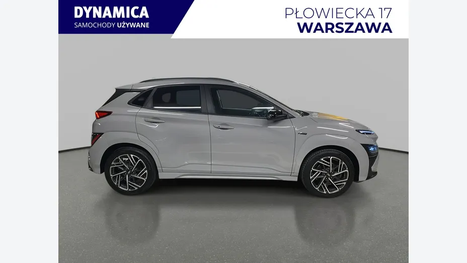 HYUNDAI Kona -