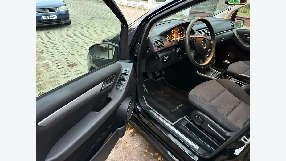 MERCEDES-BENZ B Klasa -