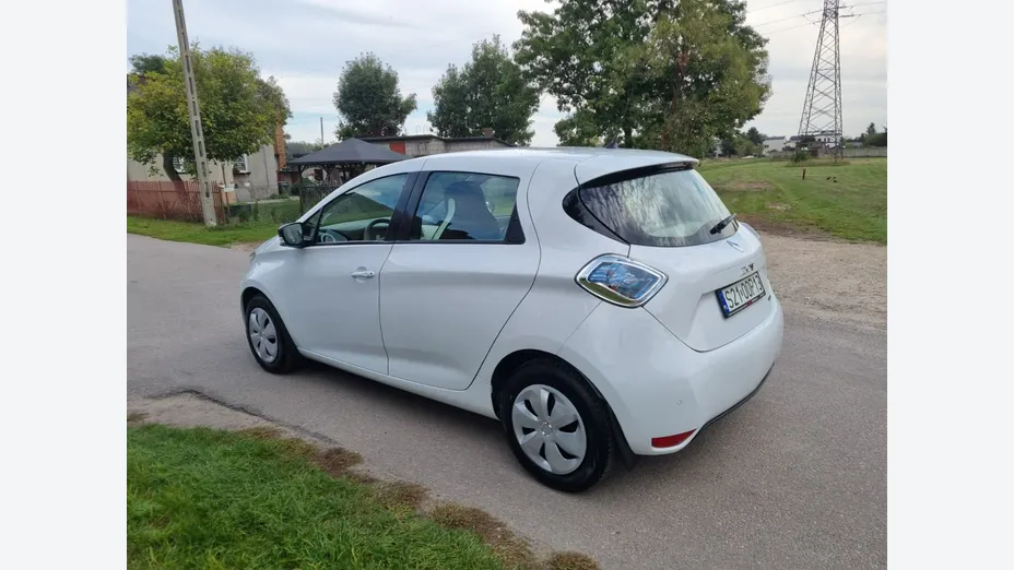 RENAULT ZOE -