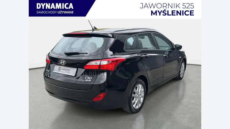 HYUNDAI i30 -