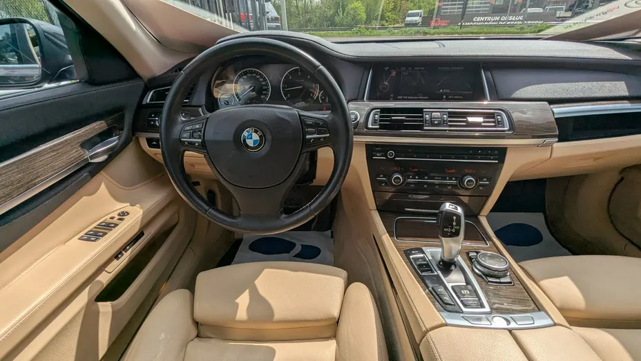 BMW Seria 7 -