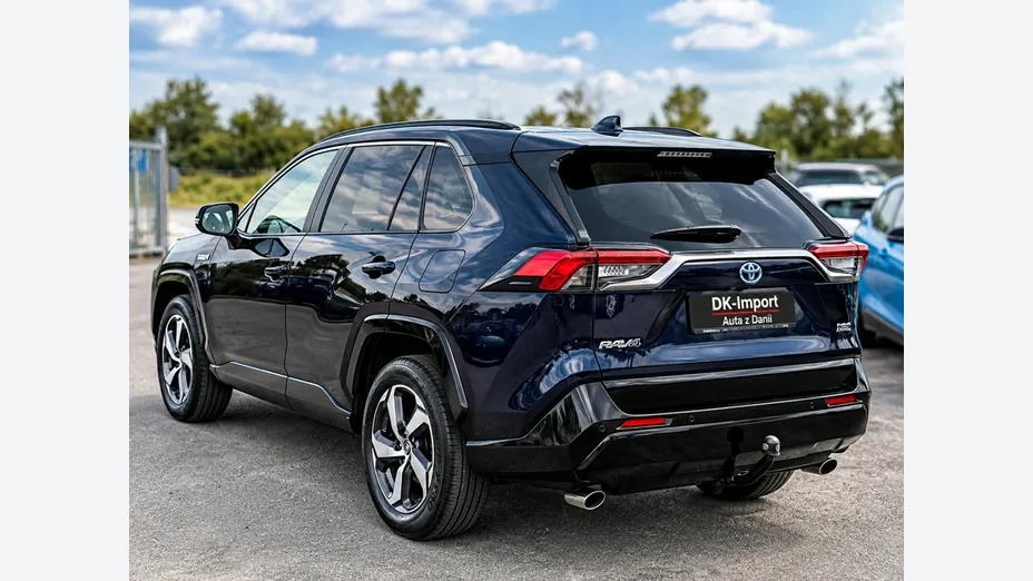 TOYOTA RAV4 -