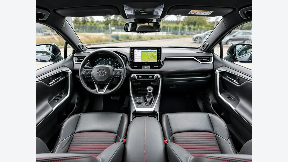 TOYOTA RAV4 -