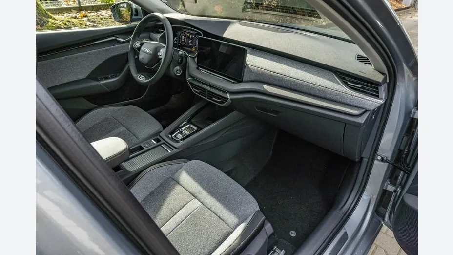 SKODA Octavia -