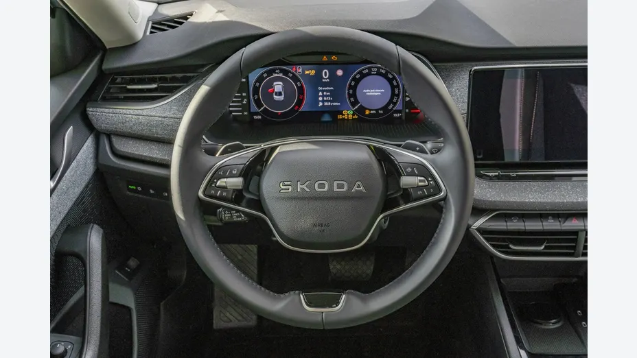 SKODA Octavia -