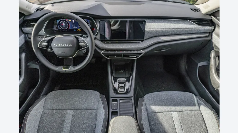 SKODA Octavia -