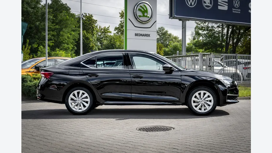 SKODA Octavia -