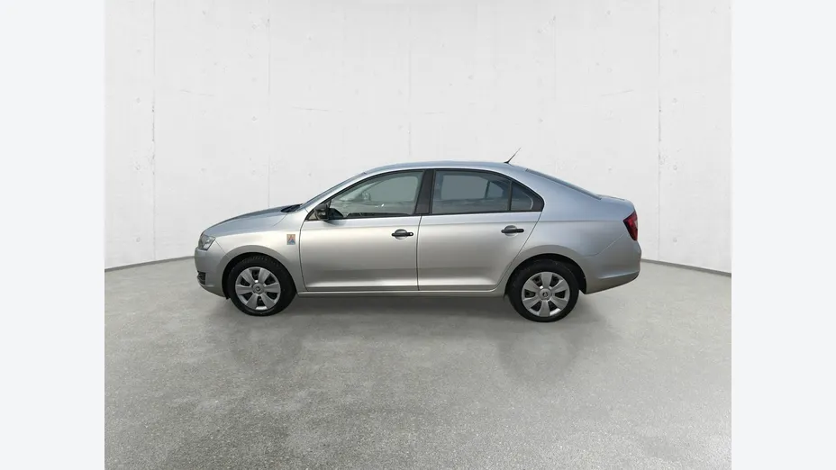 SKODA Rapid -