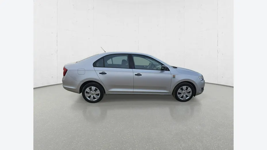 SKODA Rapid -