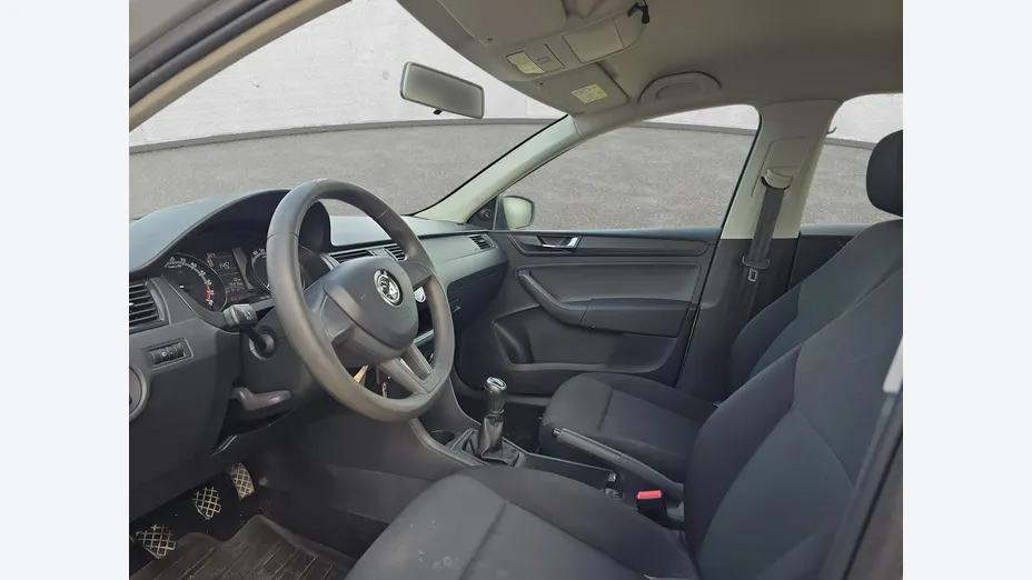 SKODA Rapid -