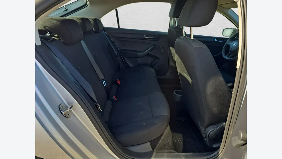 SKODA Rapid -