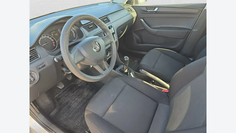 SKODA Rapid -