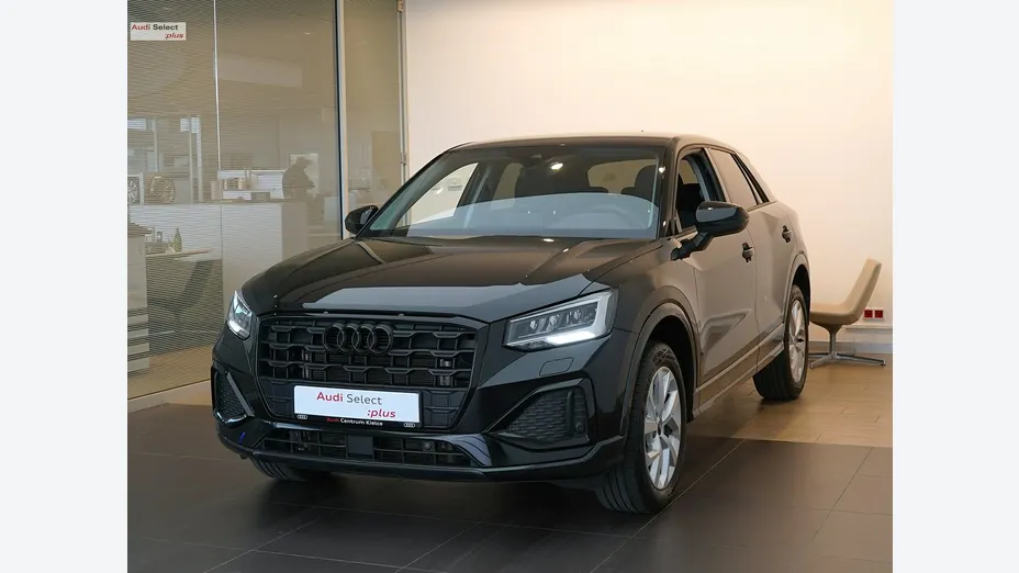 AUDI Q2 -