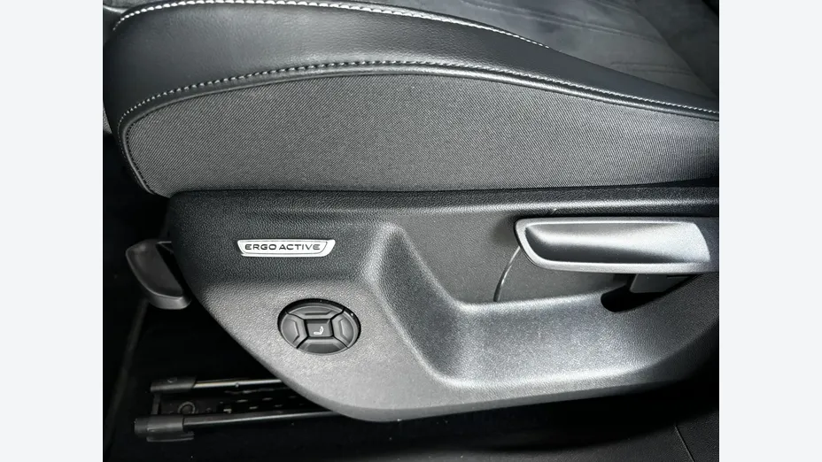 VOLKSWAGEN Tayron -