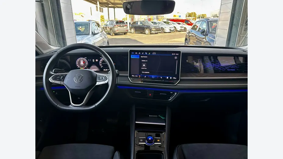 VOLKSWAGEN Tayron -