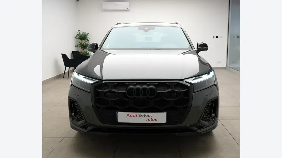 AUDI Q7 -