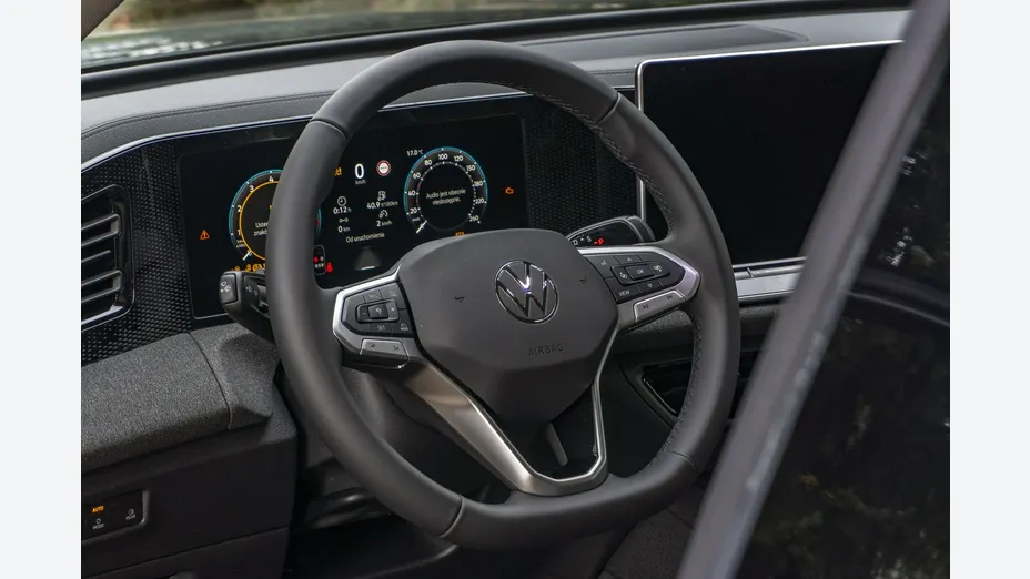 VOLKSWAGEN Tiguan -