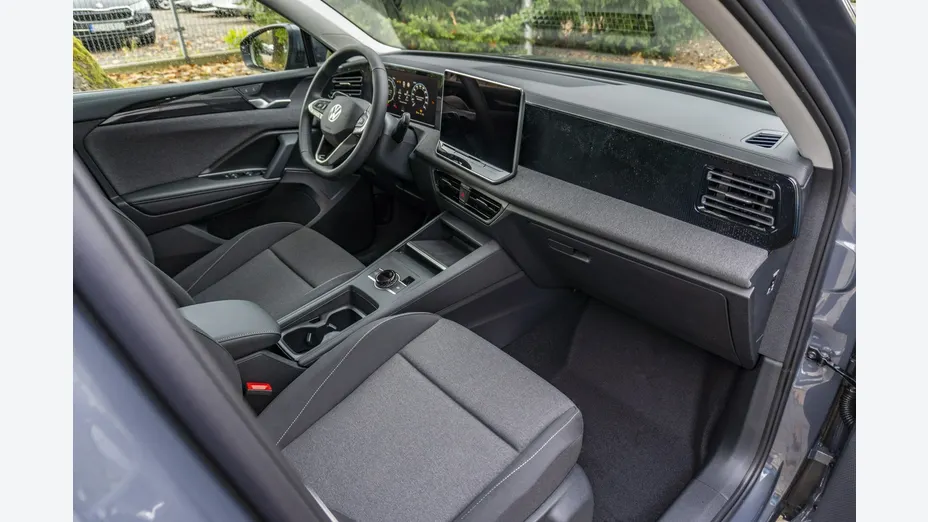 VOLKSWAGEN Tiguan -