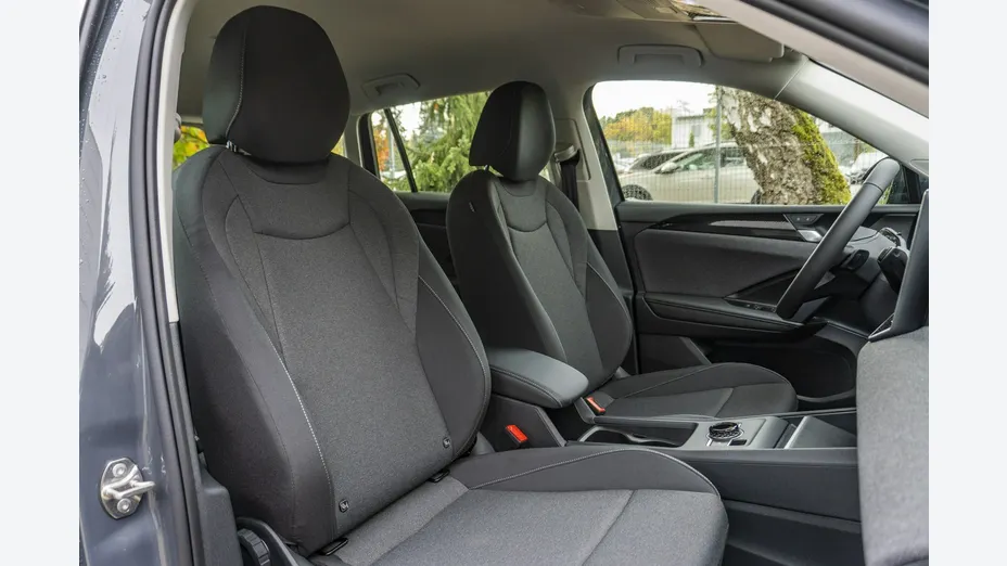 VOLKSWAGEN Tiguan -