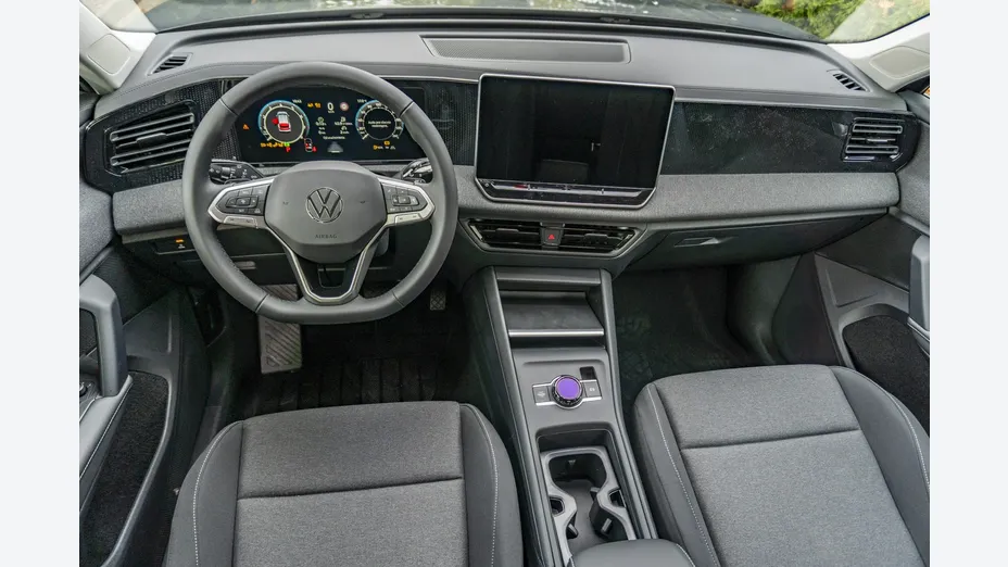 VOLKSWAGEN Tiguan -