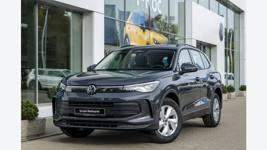 VOLKSWAGEN Tiguan -