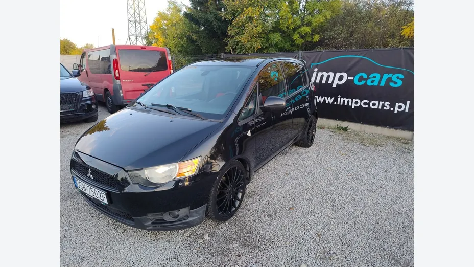 MITSUBISHI Colt -