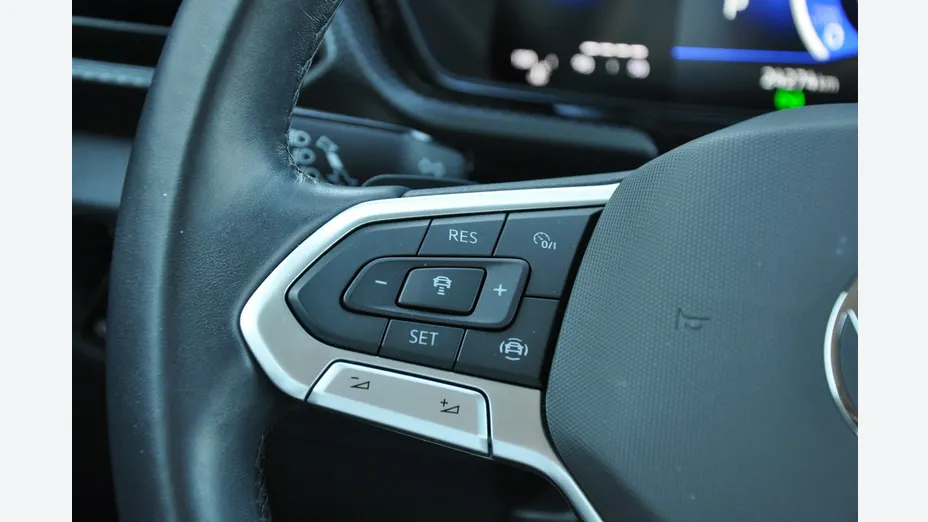 VOLKSWAGEN T-Cross -