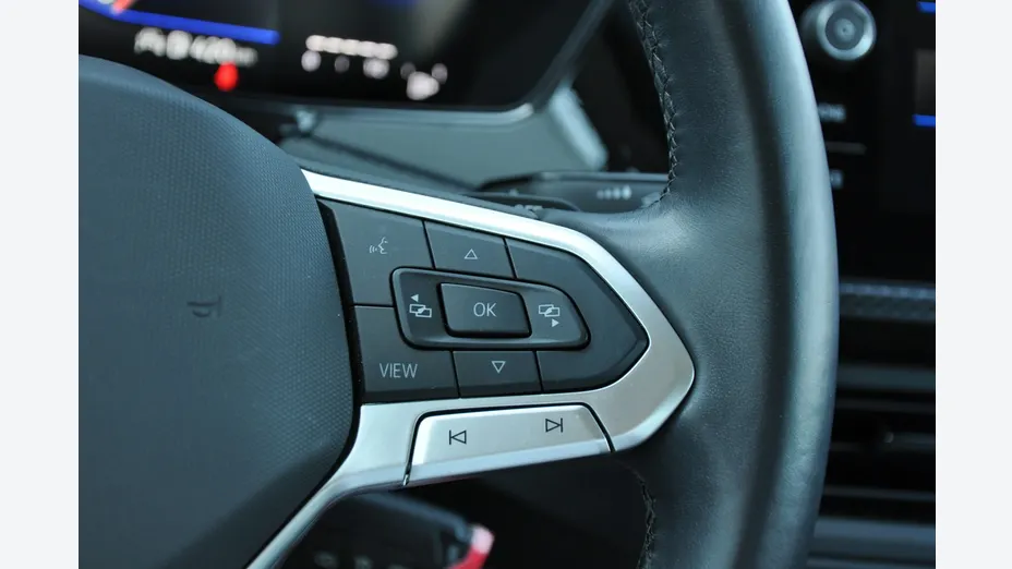 VOLKSWAGEN T-Cross -